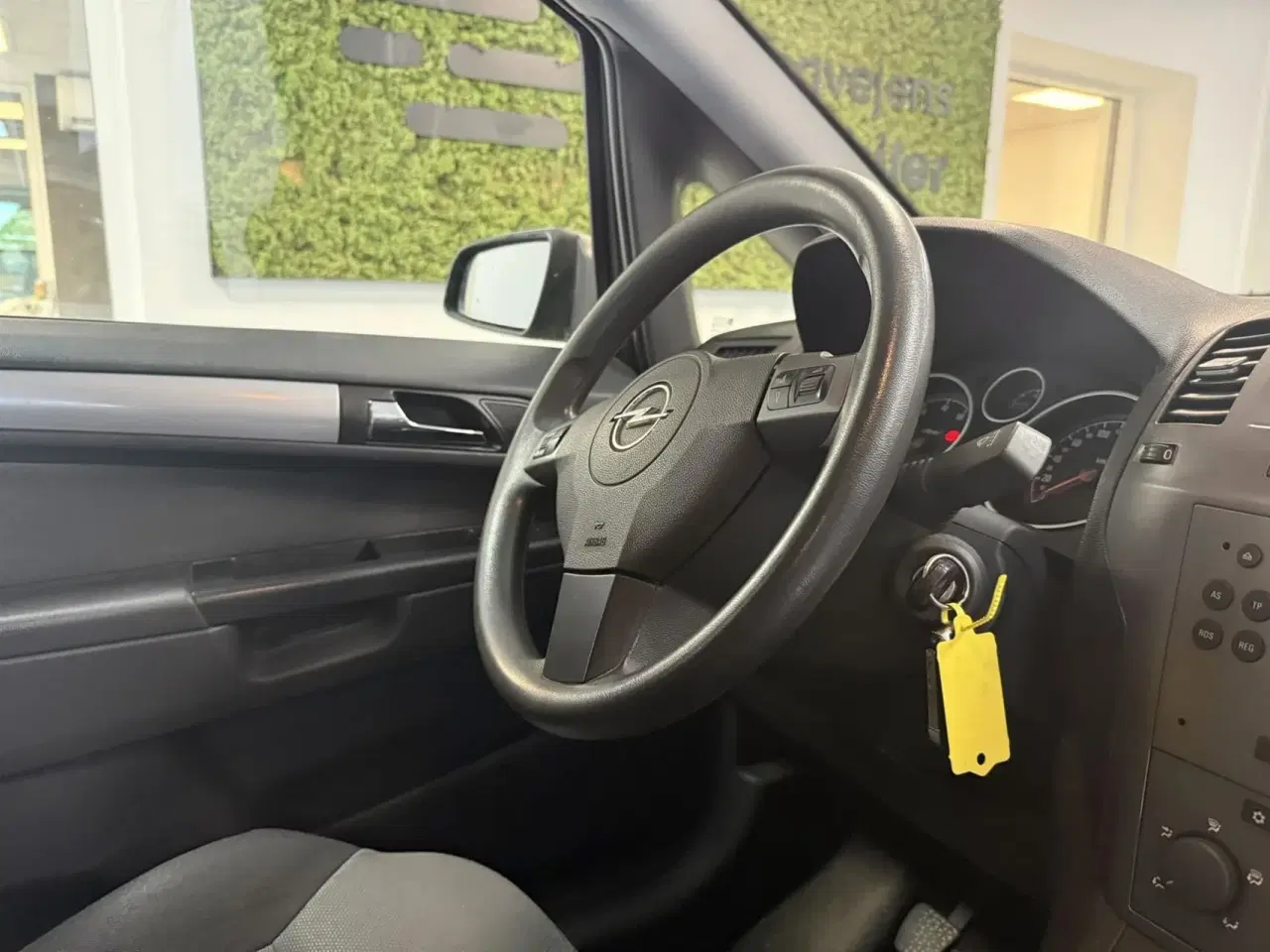 Billede 7 - Opel Zafira 1,6 Twinport Limited 105HK