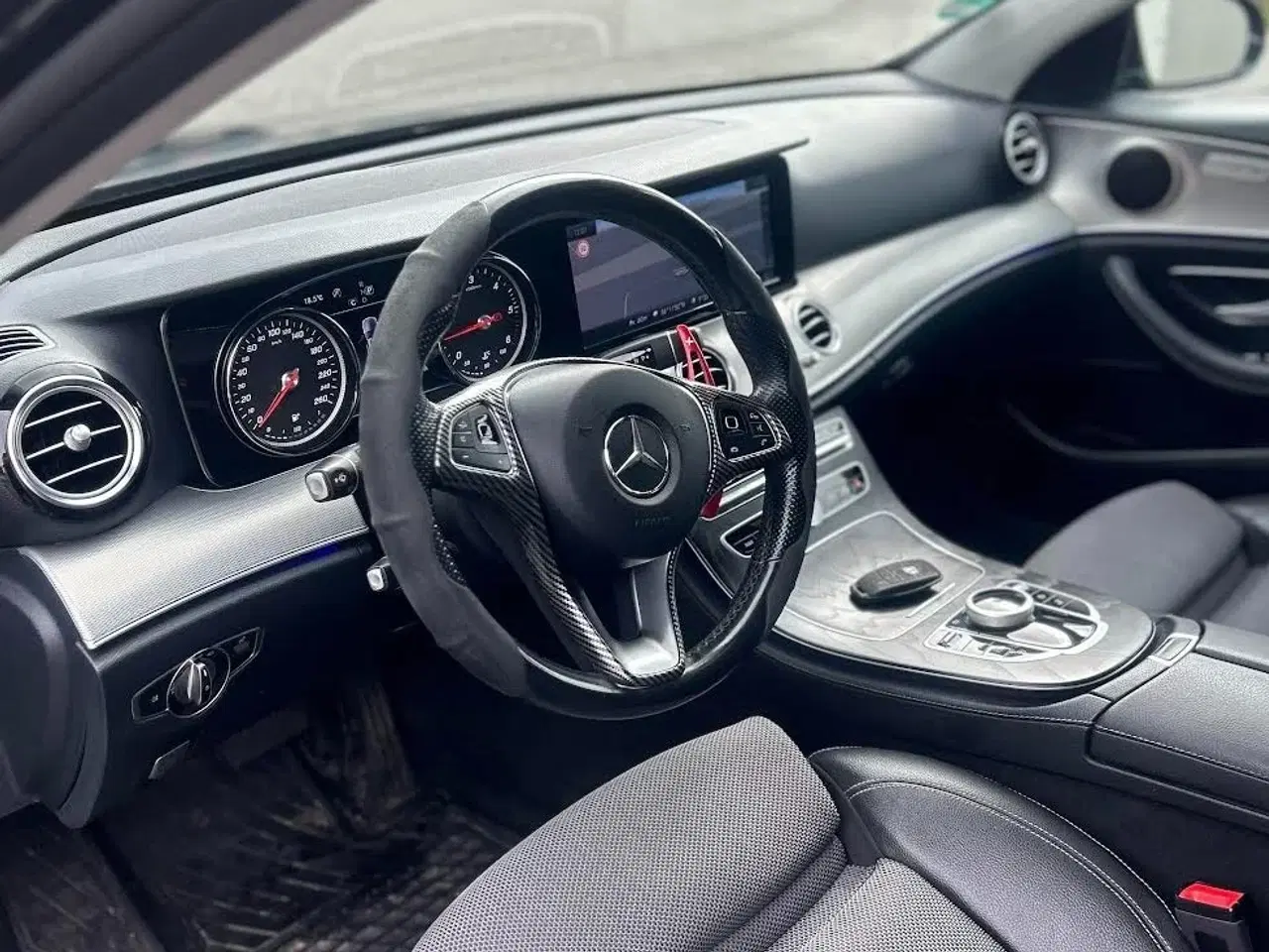 Billede 10 - Mercedes E220 d 2,0 AMG Line stc. aut.