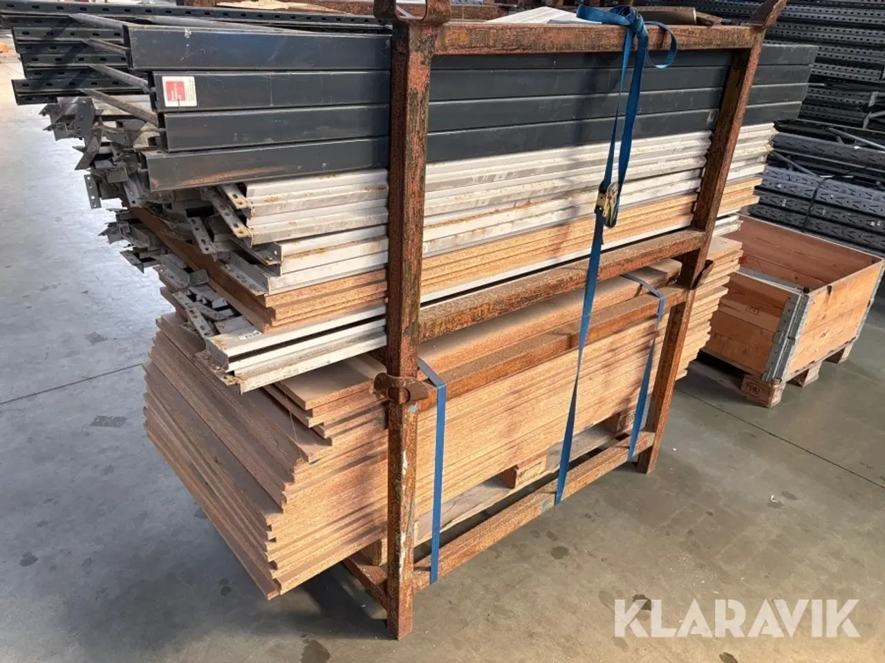 Billede 1 - Pallereol / storfagsreol - 3 fag og 30 hylder inklusiv plader