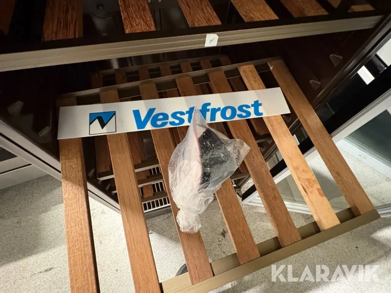 Billede 8 - Vinkøleskab Vestfrost VKG 571