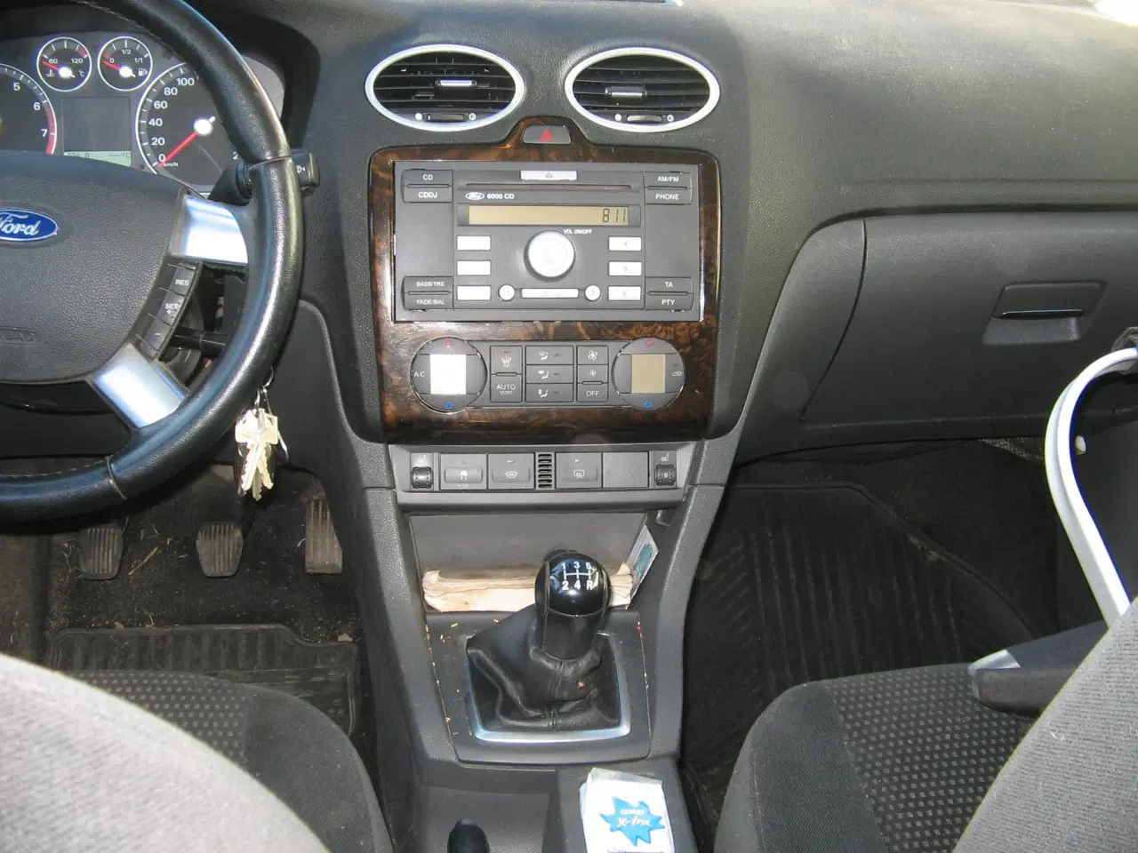 Billede 3 - Ford Focus 1,6 TI, stc. Ghia