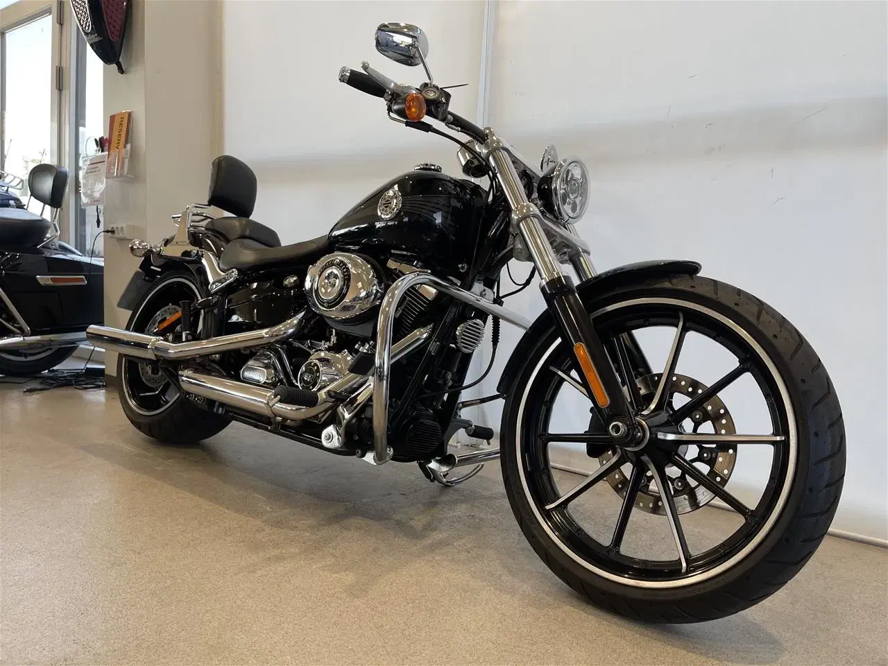 Billede 3 - Harley Davidson FXSB Softail Breakout 103"