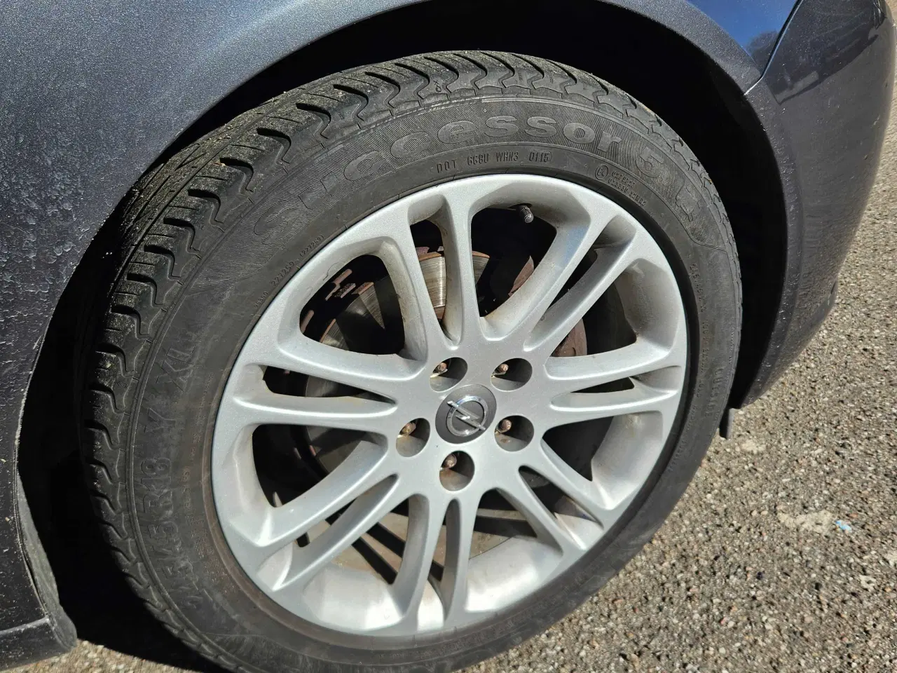 Billede 5 - 18" alufælge med sommerdæk – passer bl.a. Opel, BM