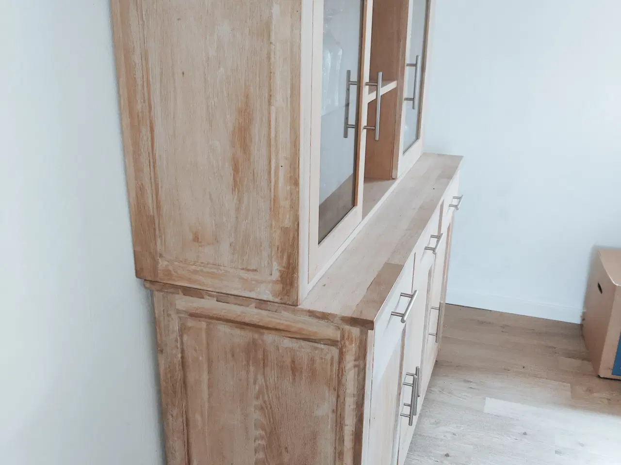 Billede 1 - Vitrineskab