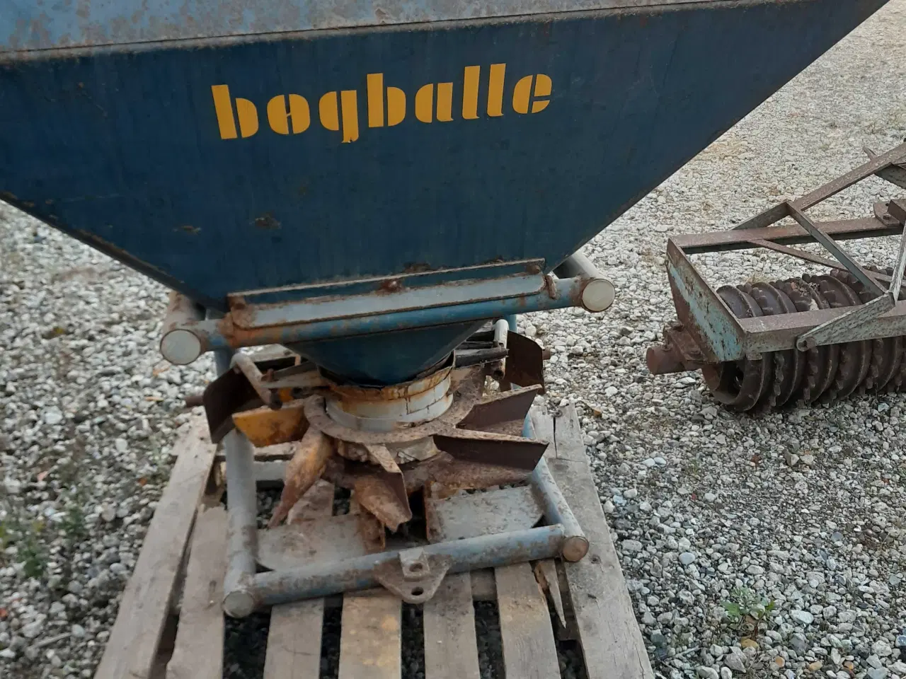 Billede 2 - Bøgeballe b700 gødningsspreder 