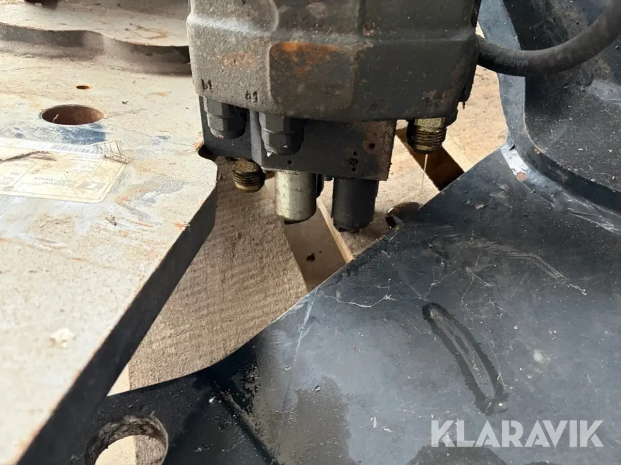 Billede 11 - Ålø front beslag