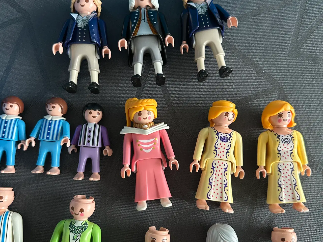 Billede 2 - Playmobil forskellige dele