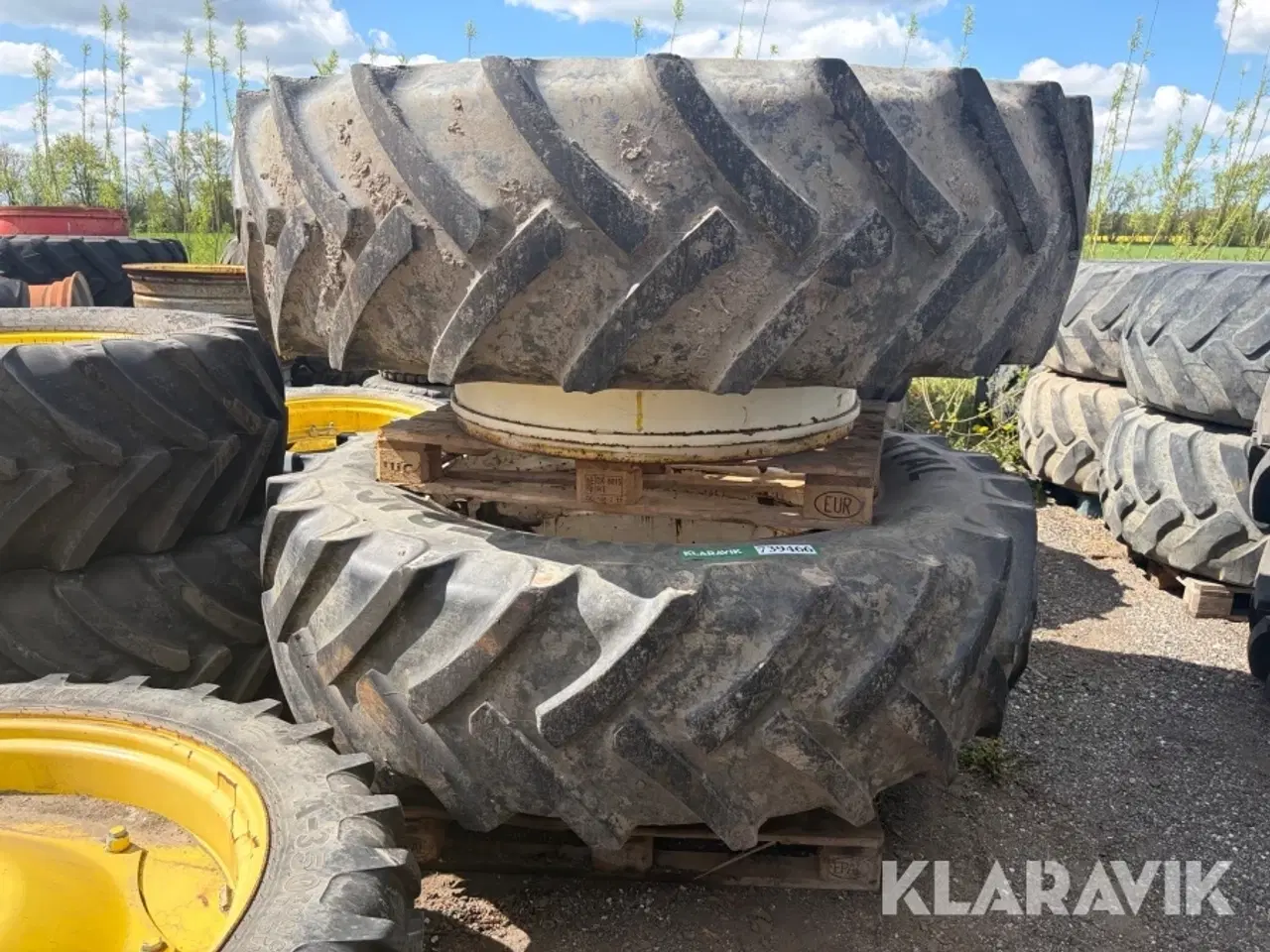 Billede 1 - Tvillingehjul Continental 520/85R46 2 styk med spænder
