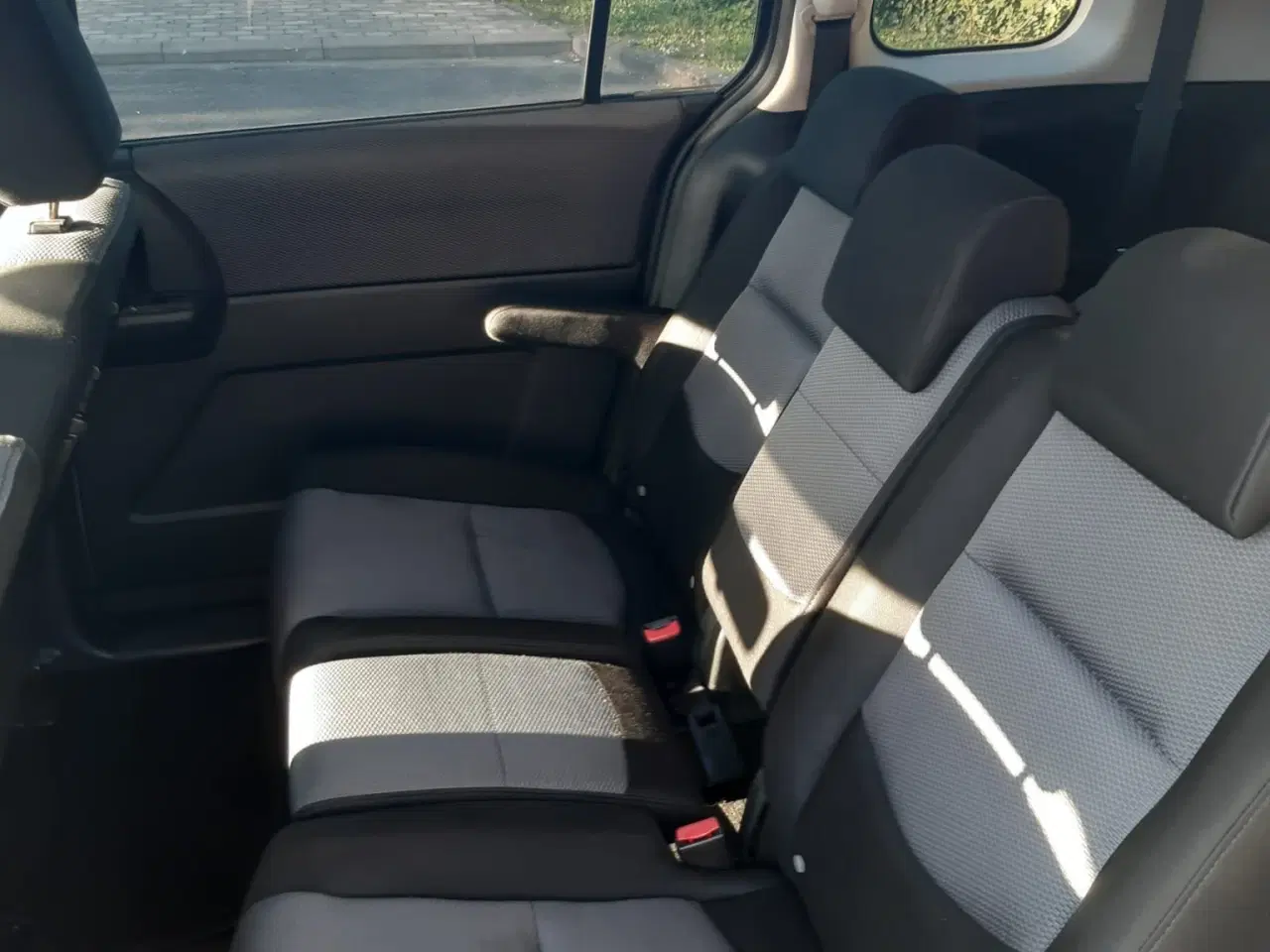 Billede 5 - Nysynet 7 person Mazda 5 