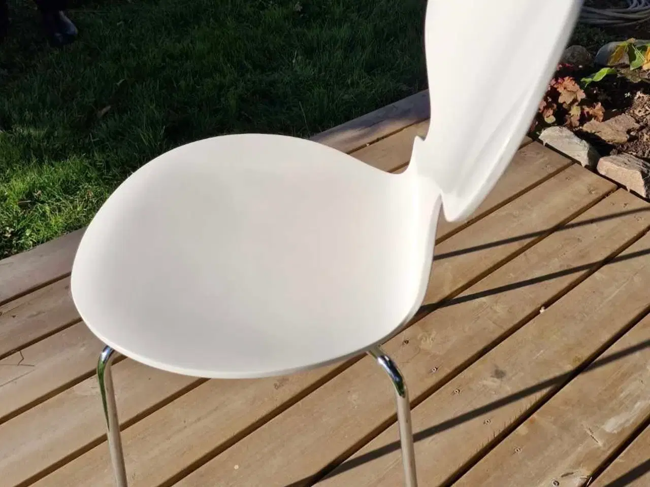 Billede 3 - Myren stole, hvide, Arne Jakobsen Design