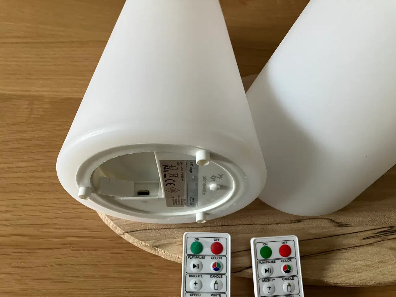 Billede 2 - Genopladelige lamper (hård plast)