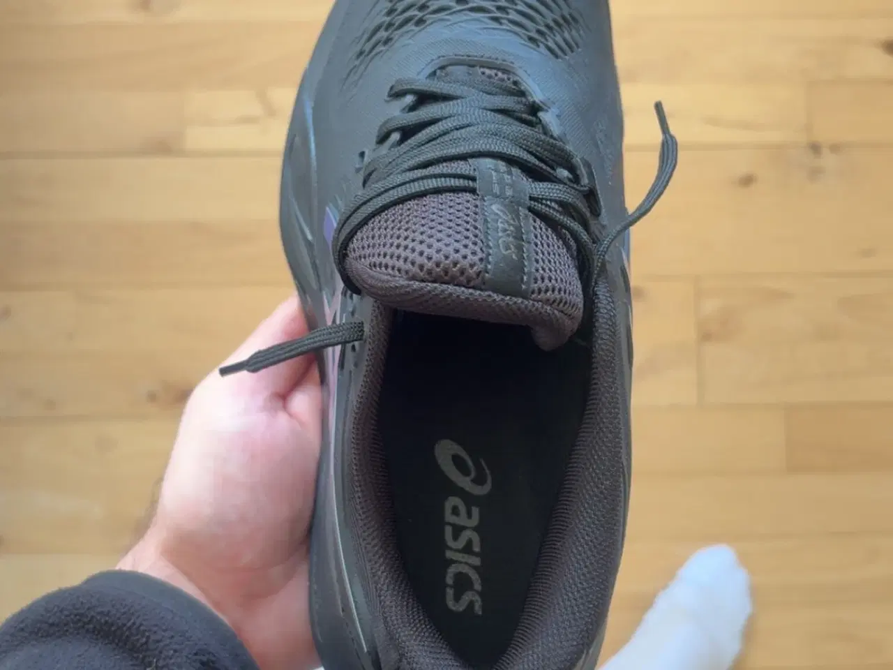 Billede 4 - Asics padel sko 42