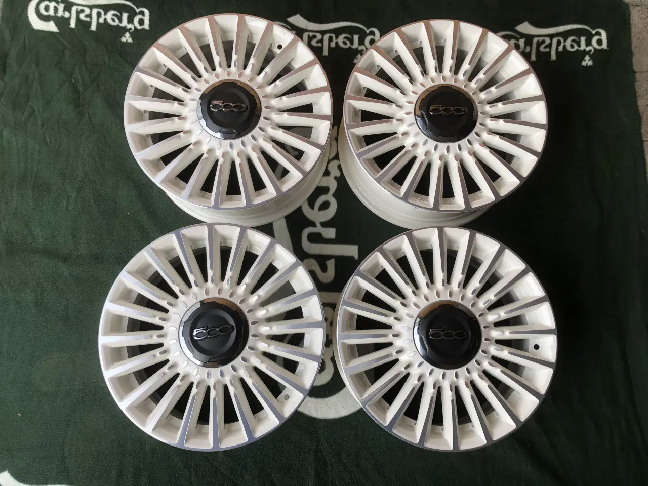 Billede 3 - Nye originale Fiat 500 16” fælge