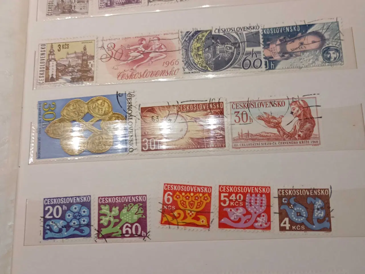Billede 7 - Lille Stamp album m/udenlandske