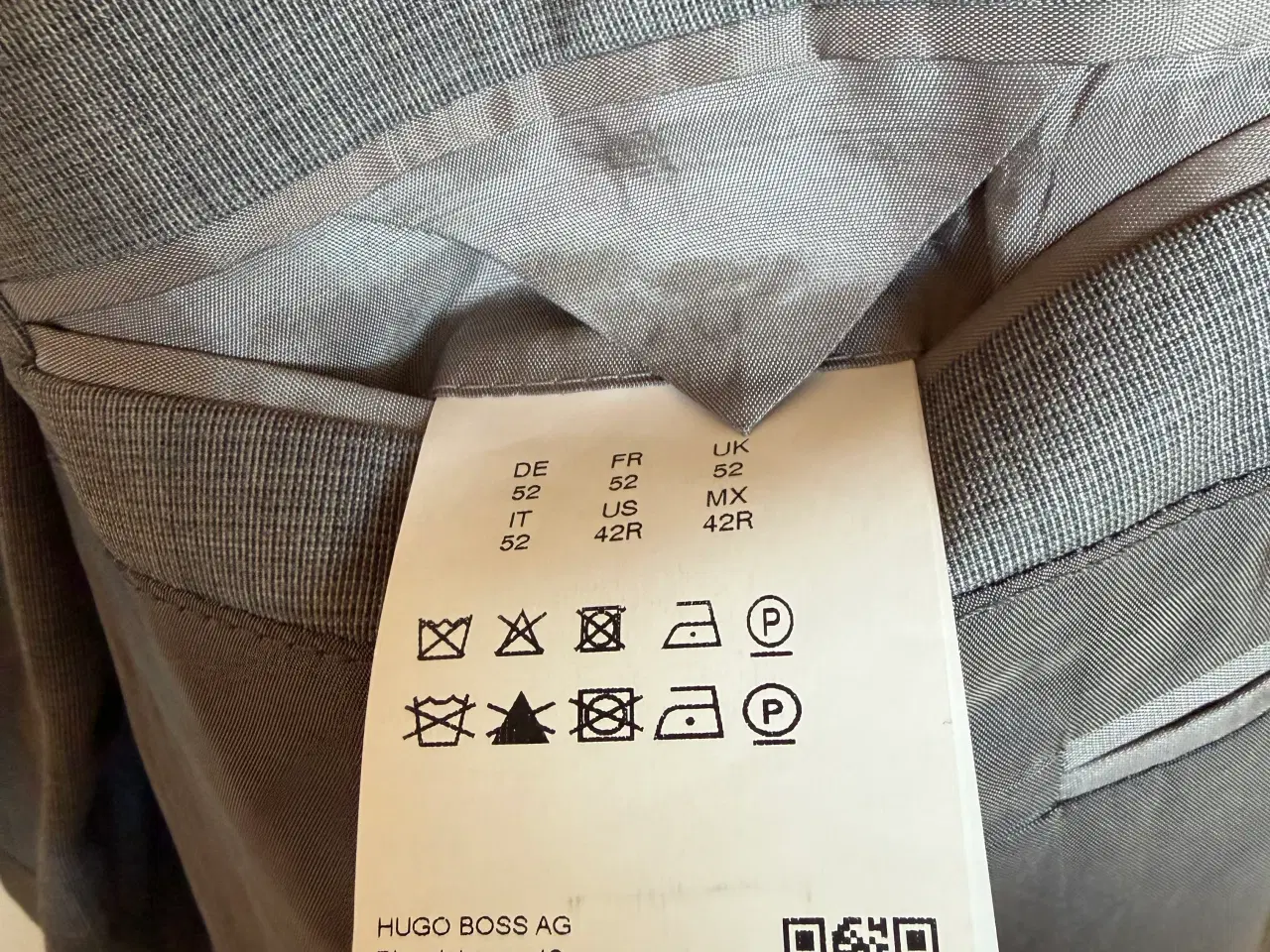 Billede 3 - Lækkert Hugo Boss Jakkesæt 