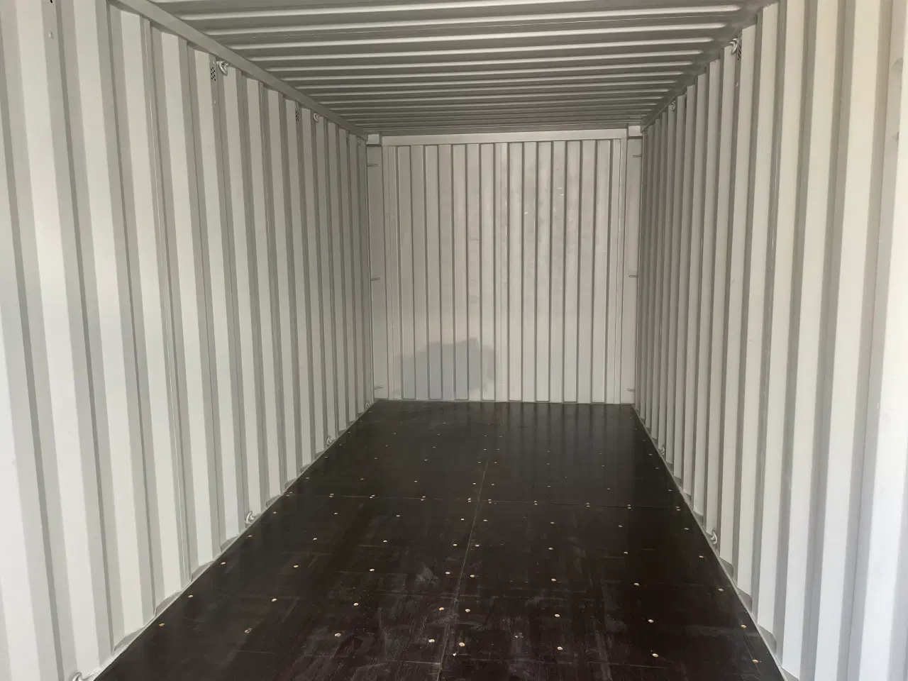 Billede 2 - NY SORT - 20 fods containere med eller uden isoler