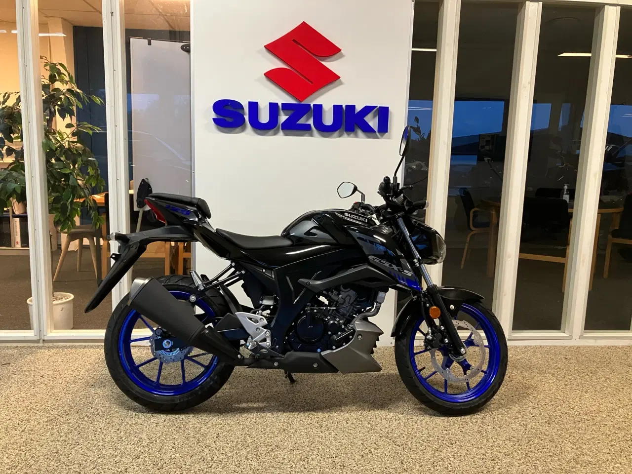 Billede 1 - Suzuki GSX-S 125 125 Yoshimura Edition 15HK 6g