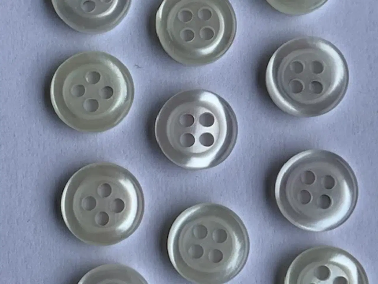 Billede 2 - Knapper, kokos, perlemor, kunststof - NYE