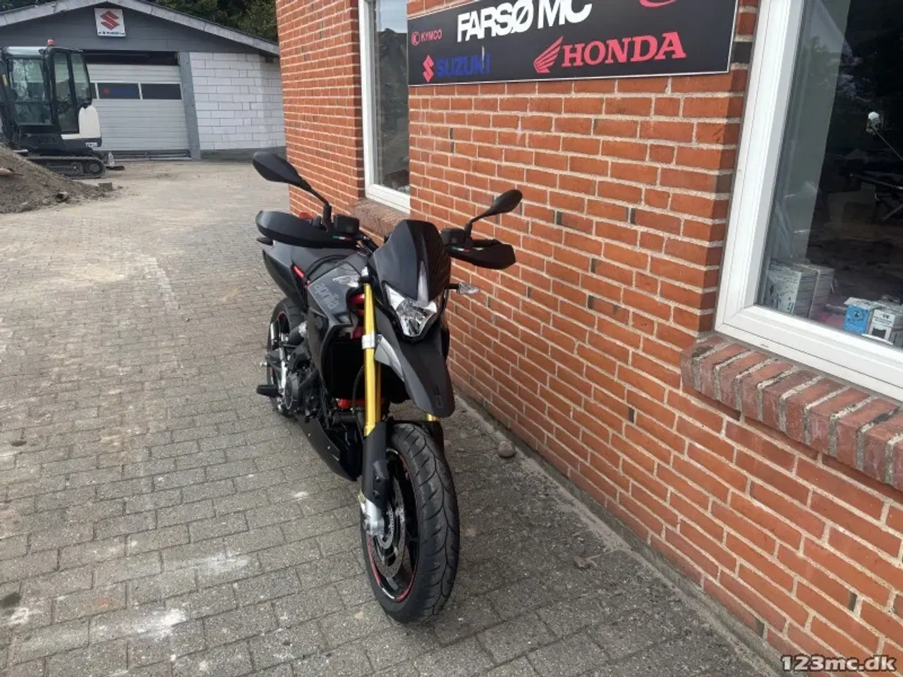 Billede 3 - Aprilia Dorsoduro 900