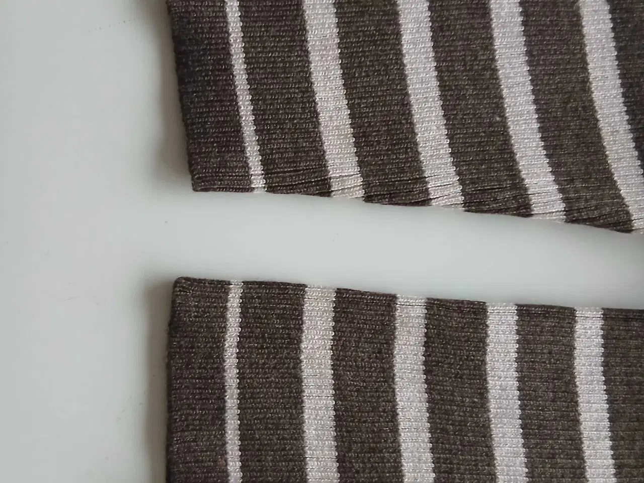 Billede 7 - Trøje. Saint Tropez. Medium/38