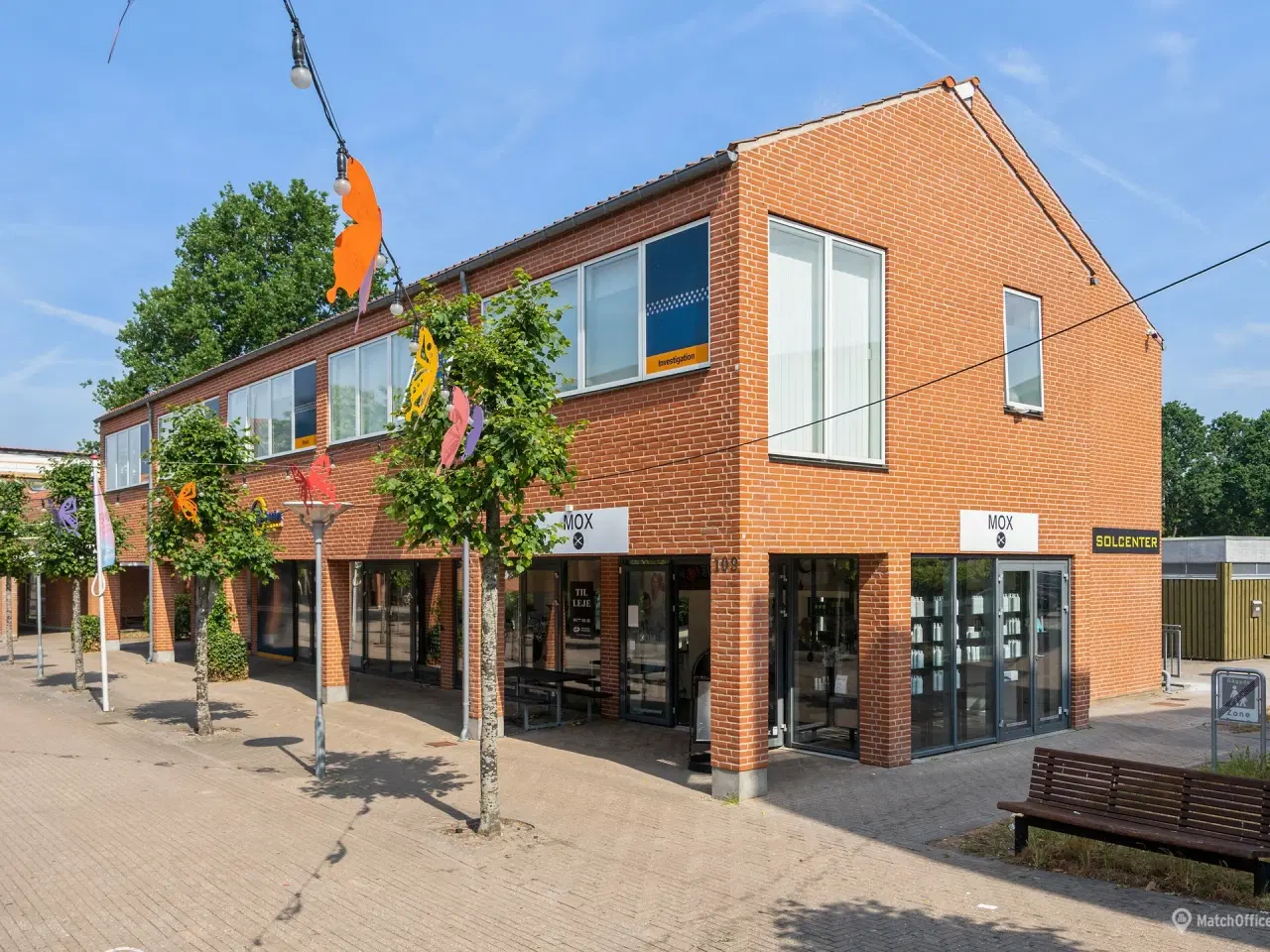 Billede 1 - Butikslejemål i flot og moderne center