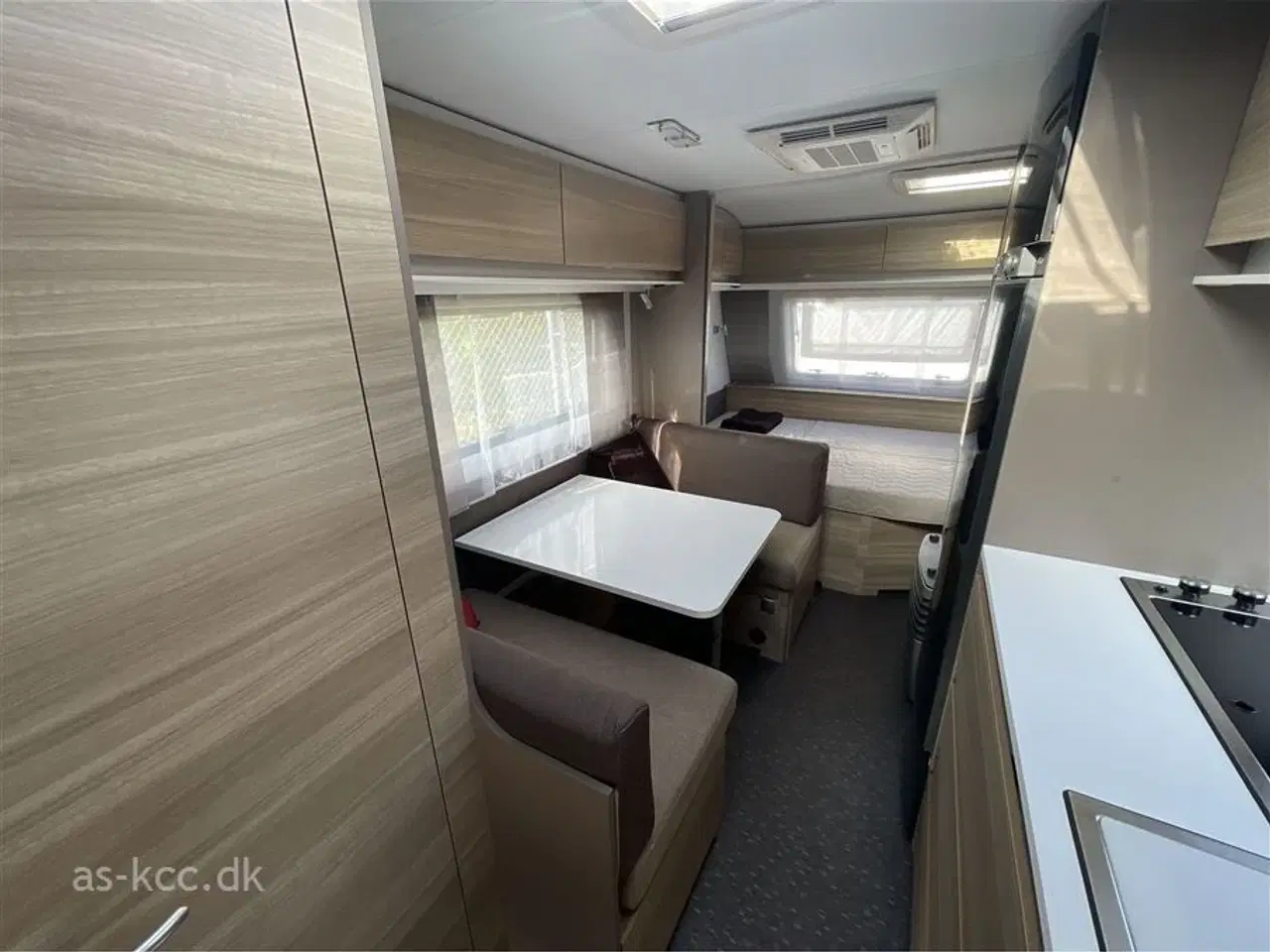 Billede 3 - 2016 - Adria Altea 542 PK   Adria Altea 542 PK Dobbeltseng og køjer