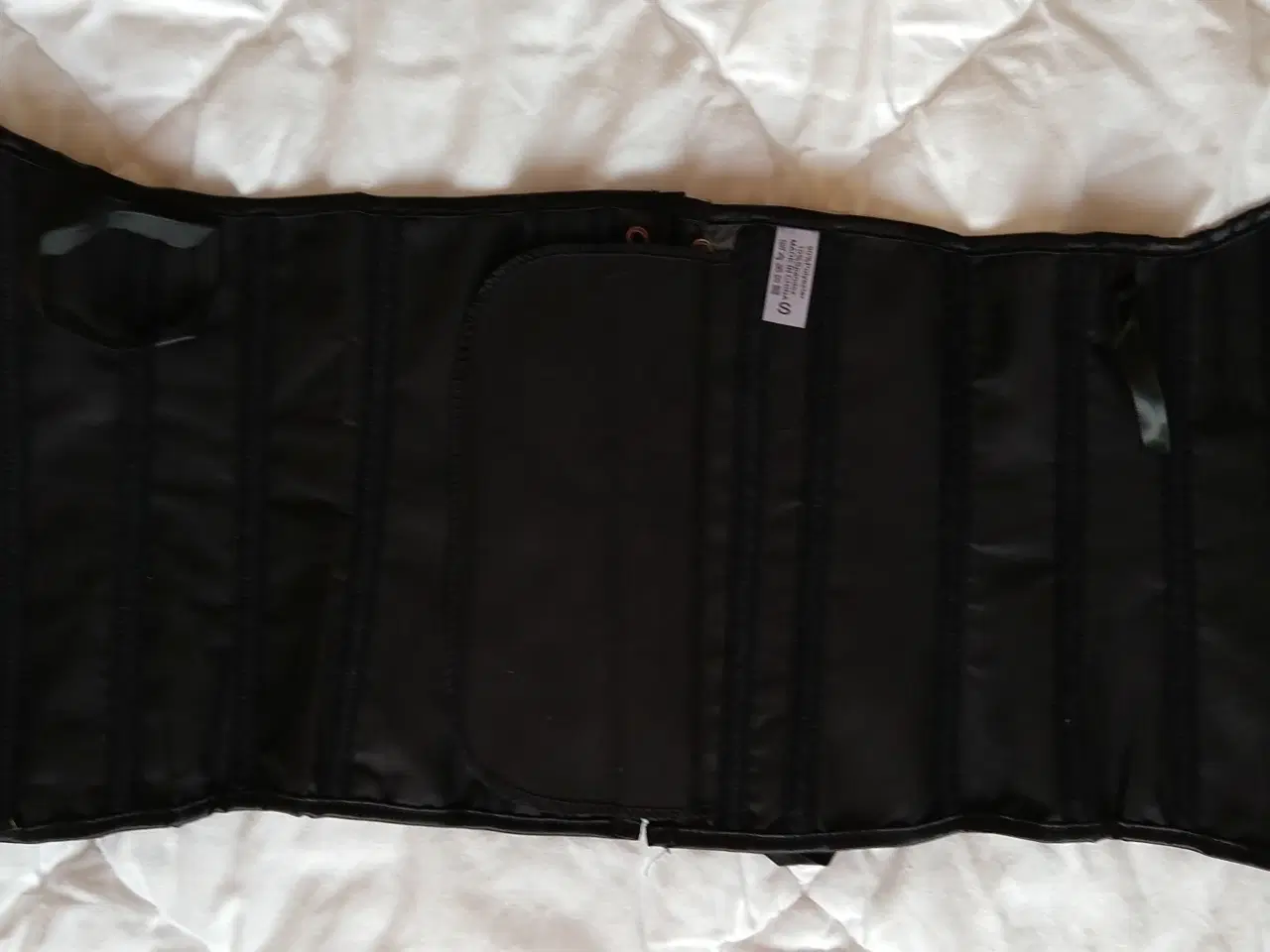 Billede 6 - Underbust korset, str. 34