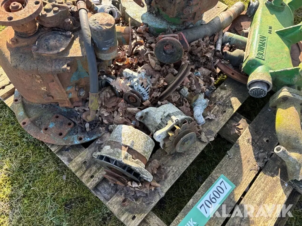 Billede 9 - Motordele