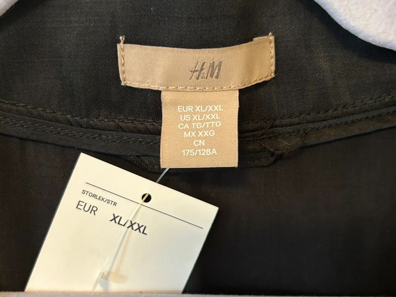 Billede 2 - Ny H&M kimono i str. XL/XXL