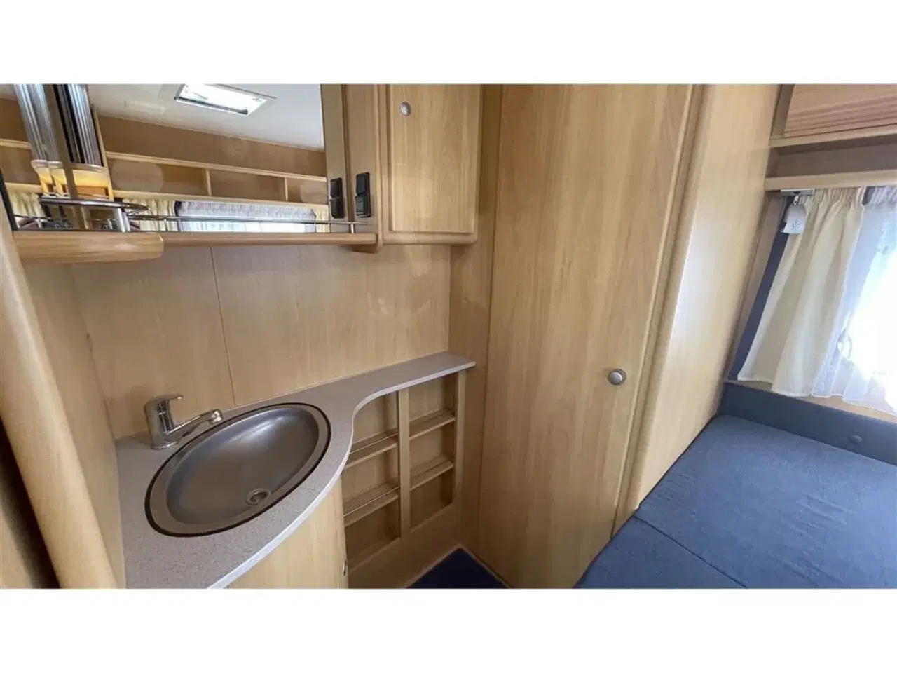 Billede 7 - 2006 - Dethleffs Camper 450 DB