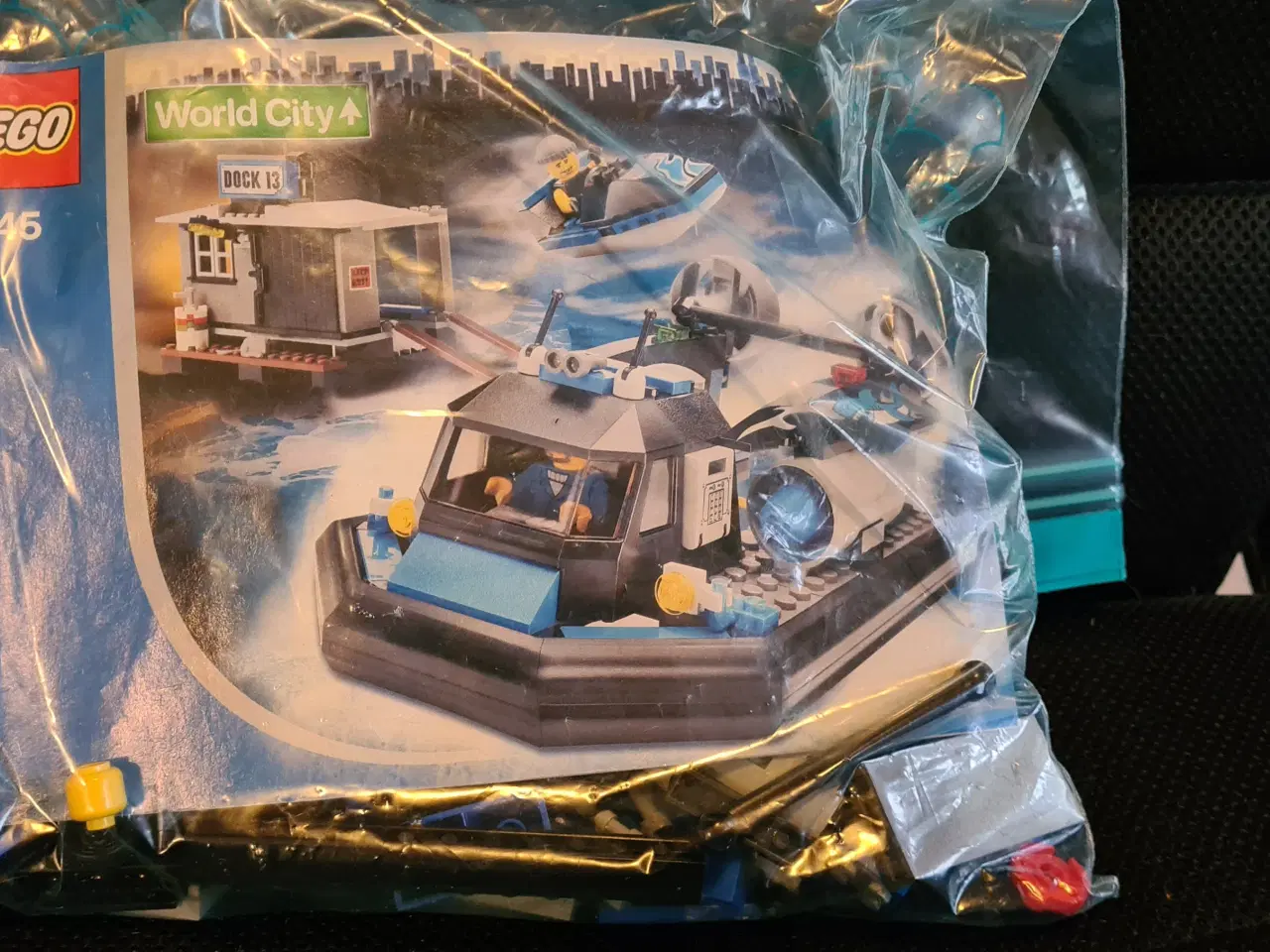 Billede 1 - 7045 Hovercraft hideout