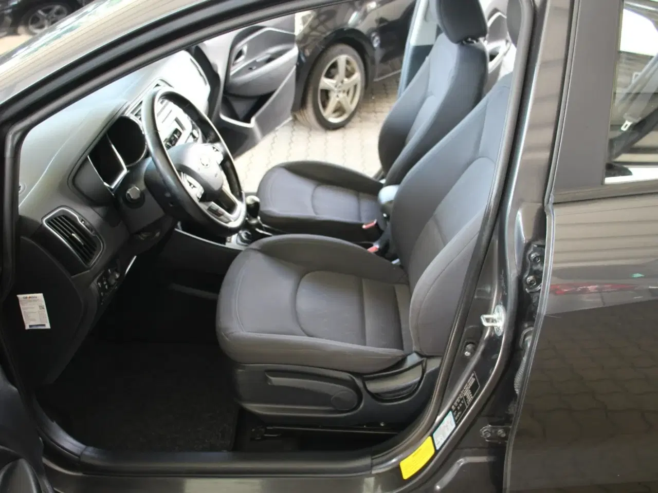 Billede 9 - Kia Rio 1,2 CVVT Intro Edition