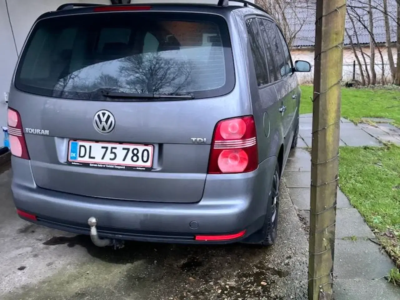 Billede 2 - Sælger VW Touran 1,9 TDI. 