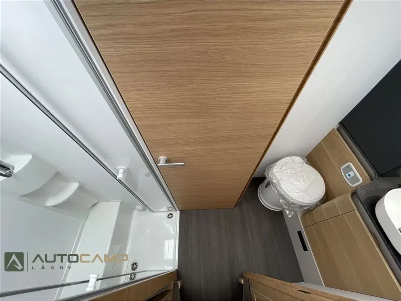 Billede 14 - 2026 - Adria Matrix M670 SL