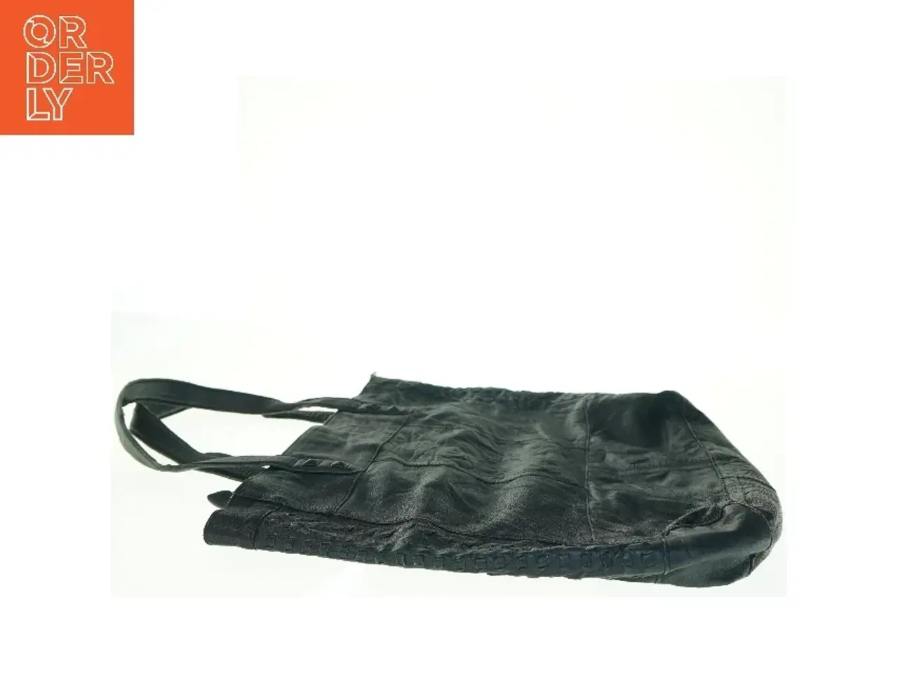 Billede 3 - Sort skuldertaske i læder fra Dixie (str. 44 x 43 cm)