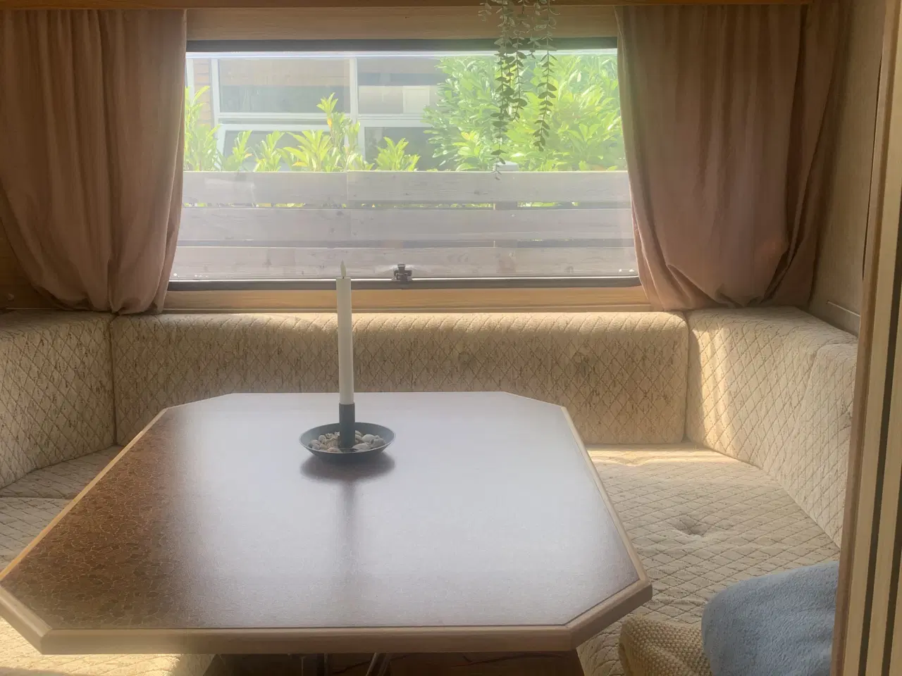 Billede 4 - Renoveret campingvogn til små og store eventyr