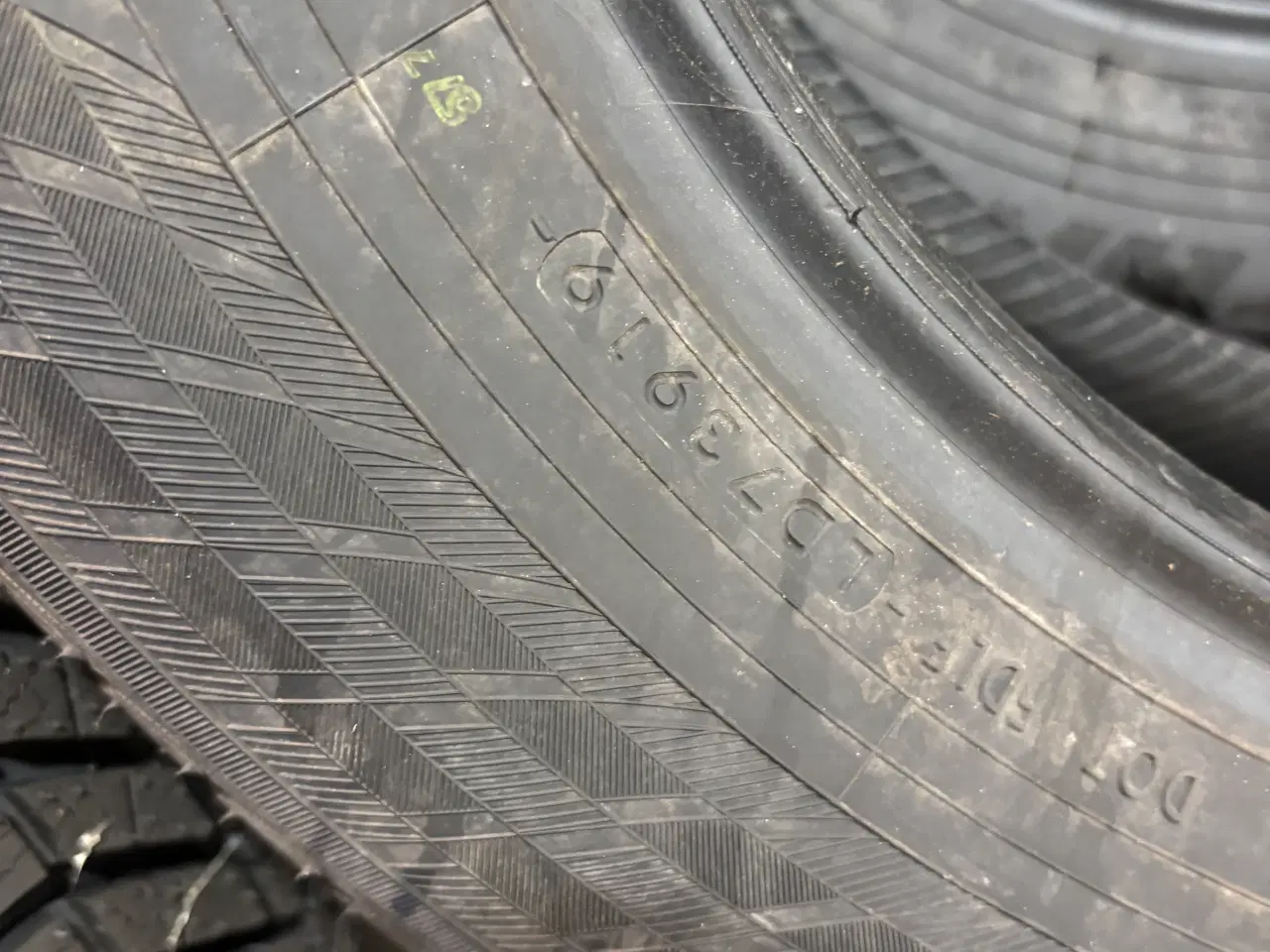 Billede 7 - Vinterdæk Yokohama 215/65-17 