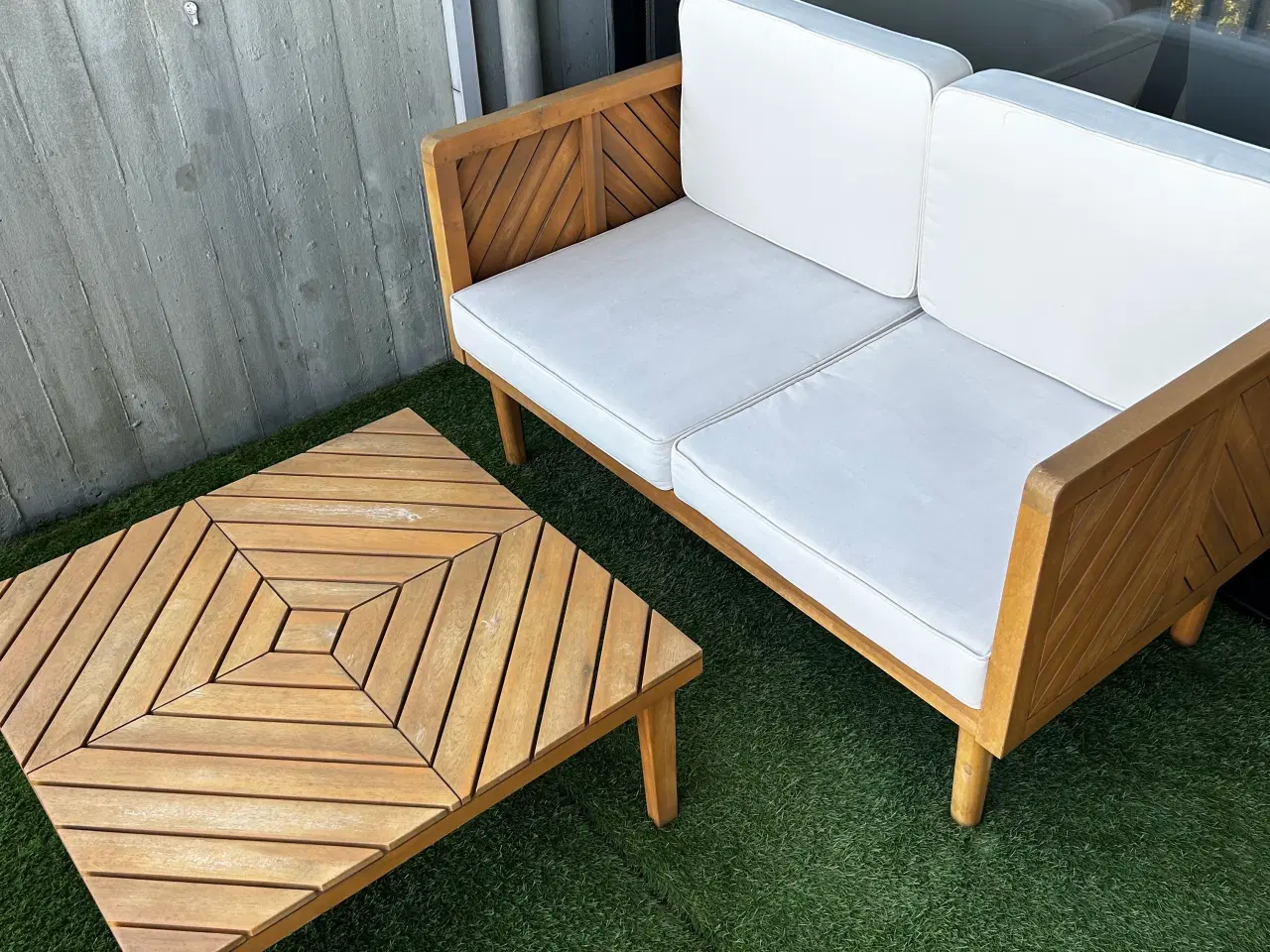 Billede 2 - Garden sofa & coffee table (Baratti)