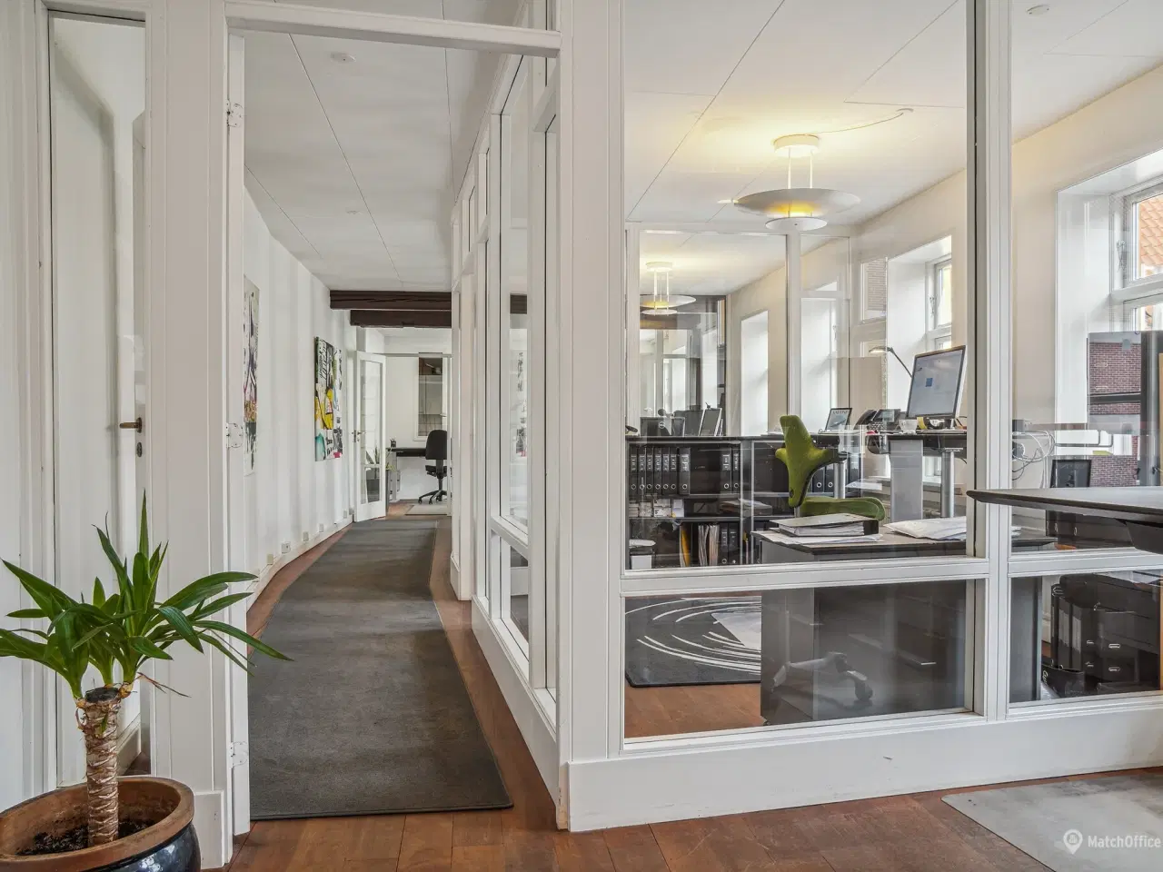 Billede 3 - Lyst og charmerende lejemål