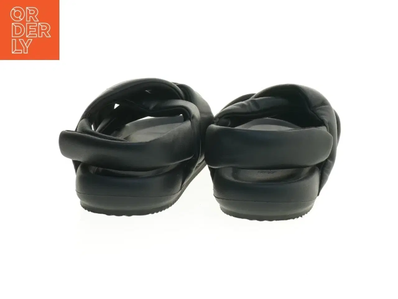 Billede 2 - Sorte sandaler i størrelse 40 fra HM (str. 40 )