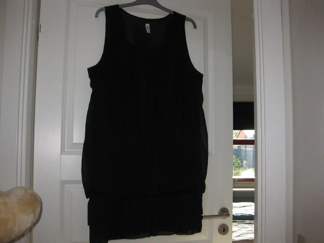 Billede 1 - sort kjole