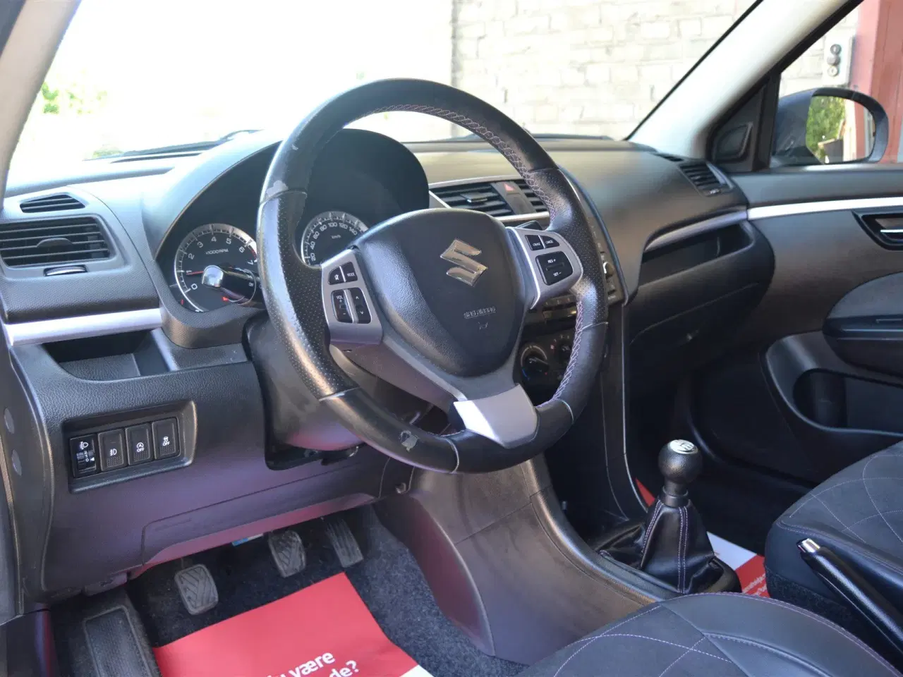 Billede 10 - Suzuki Swift 1,2 16V Style Edition 90HK 5d