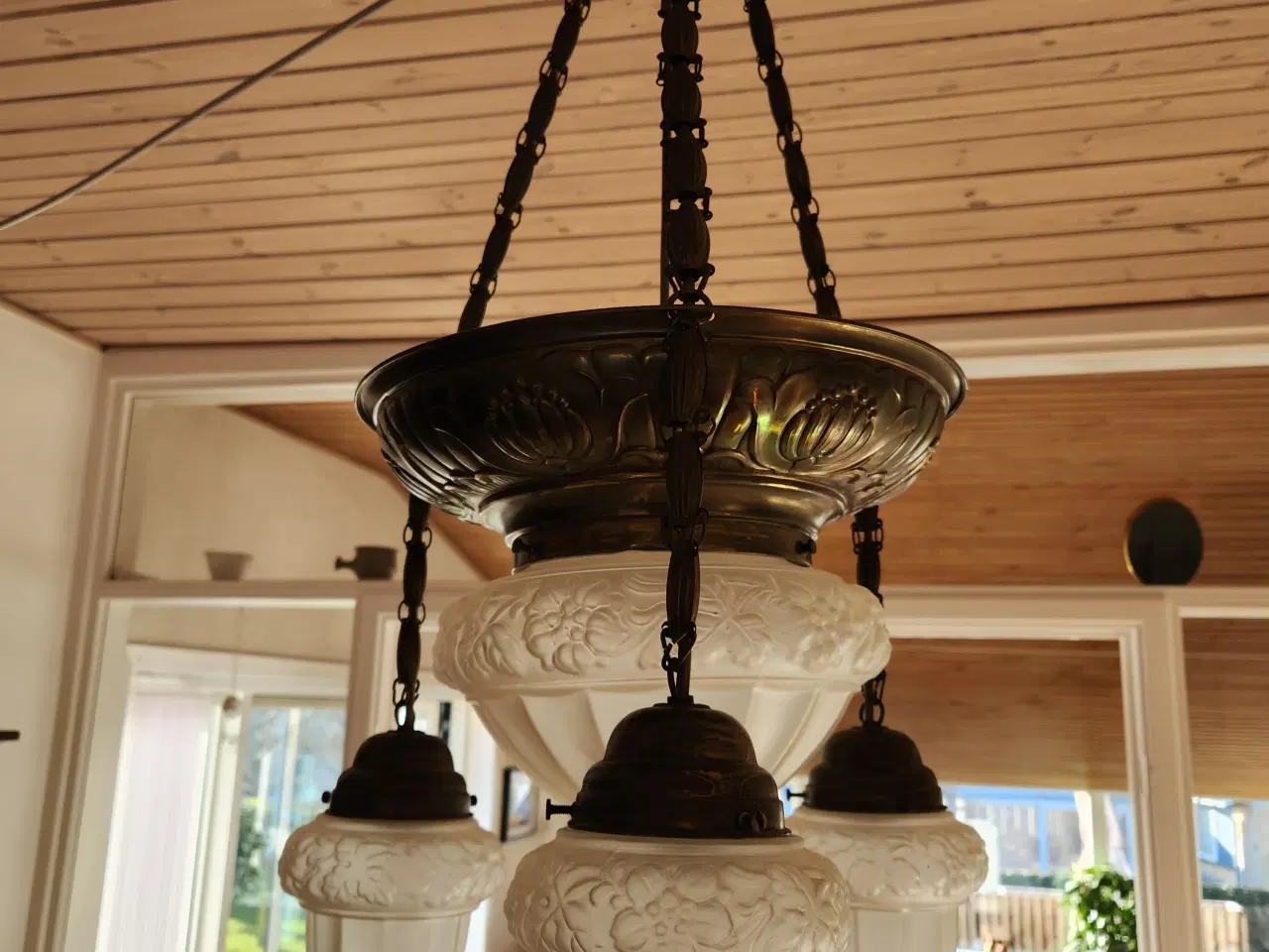 Billede 12 - Komplet spisestue i mørkbejdset eg.