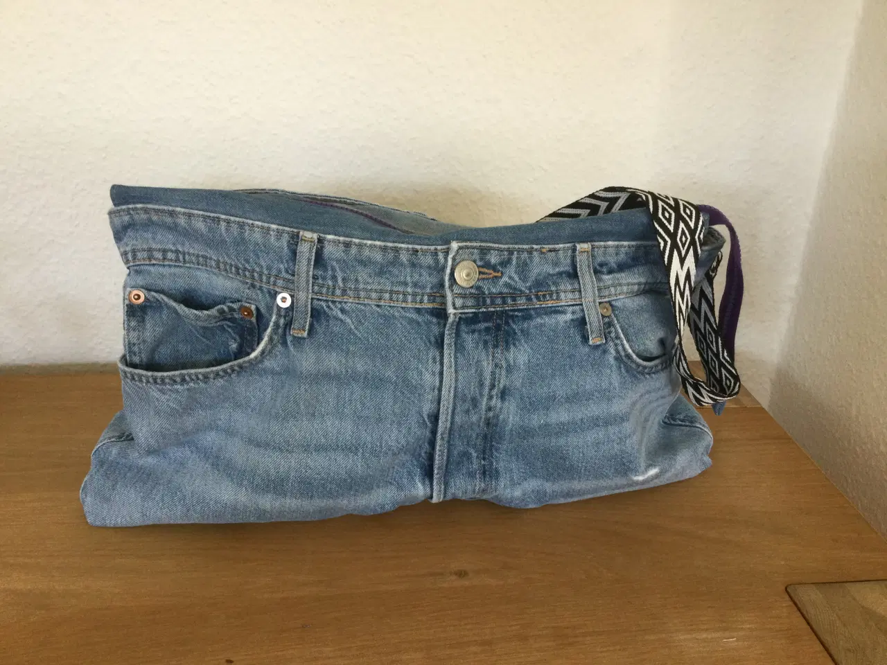 Billede 1 - Taske af jeans