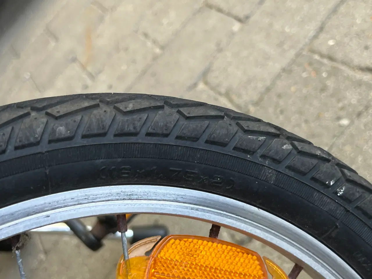Billede 5 - Børnecykel 16”