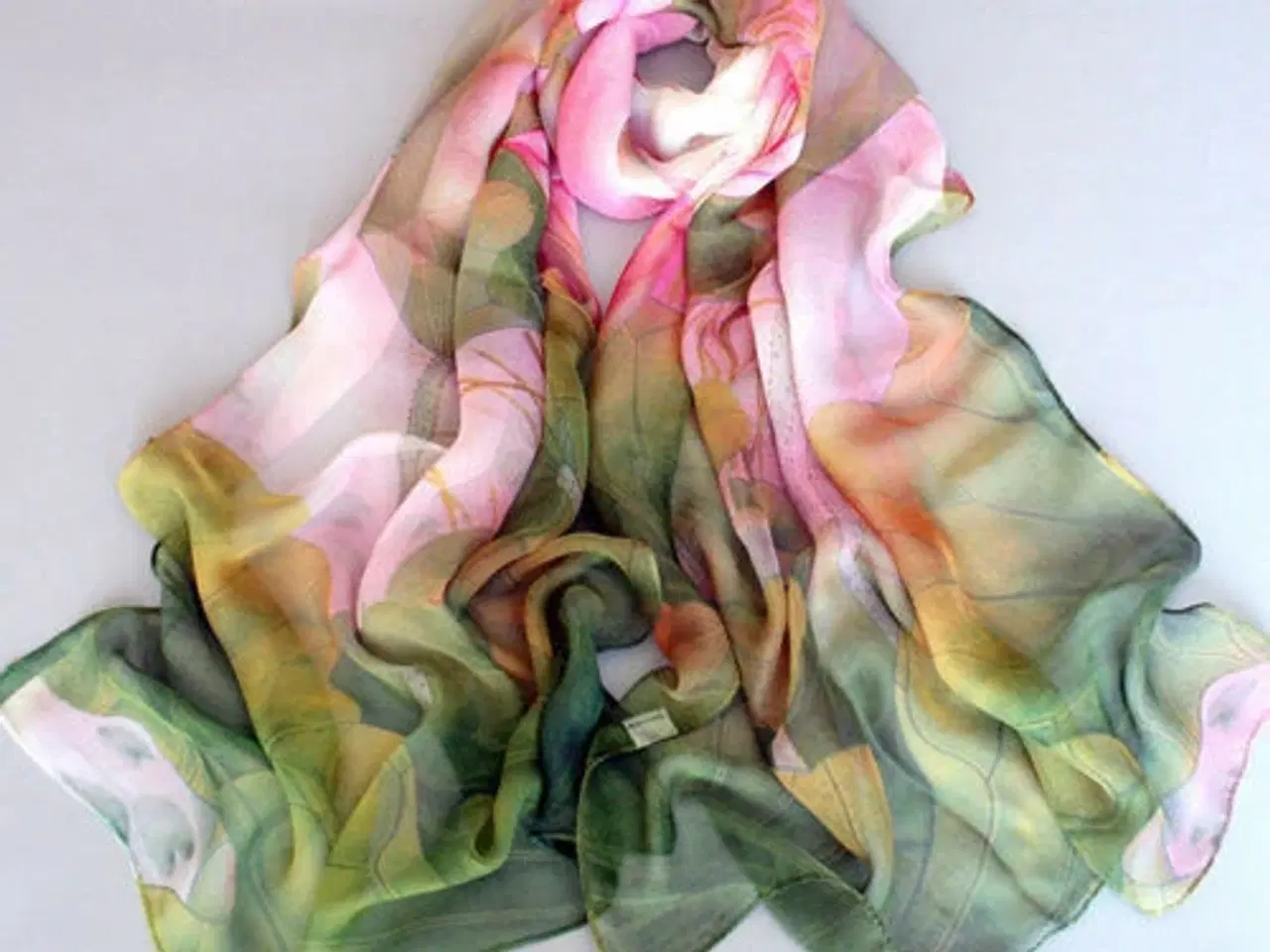 Billede 8 - Tørklæder-i multifarvet,m.skønne blomster print