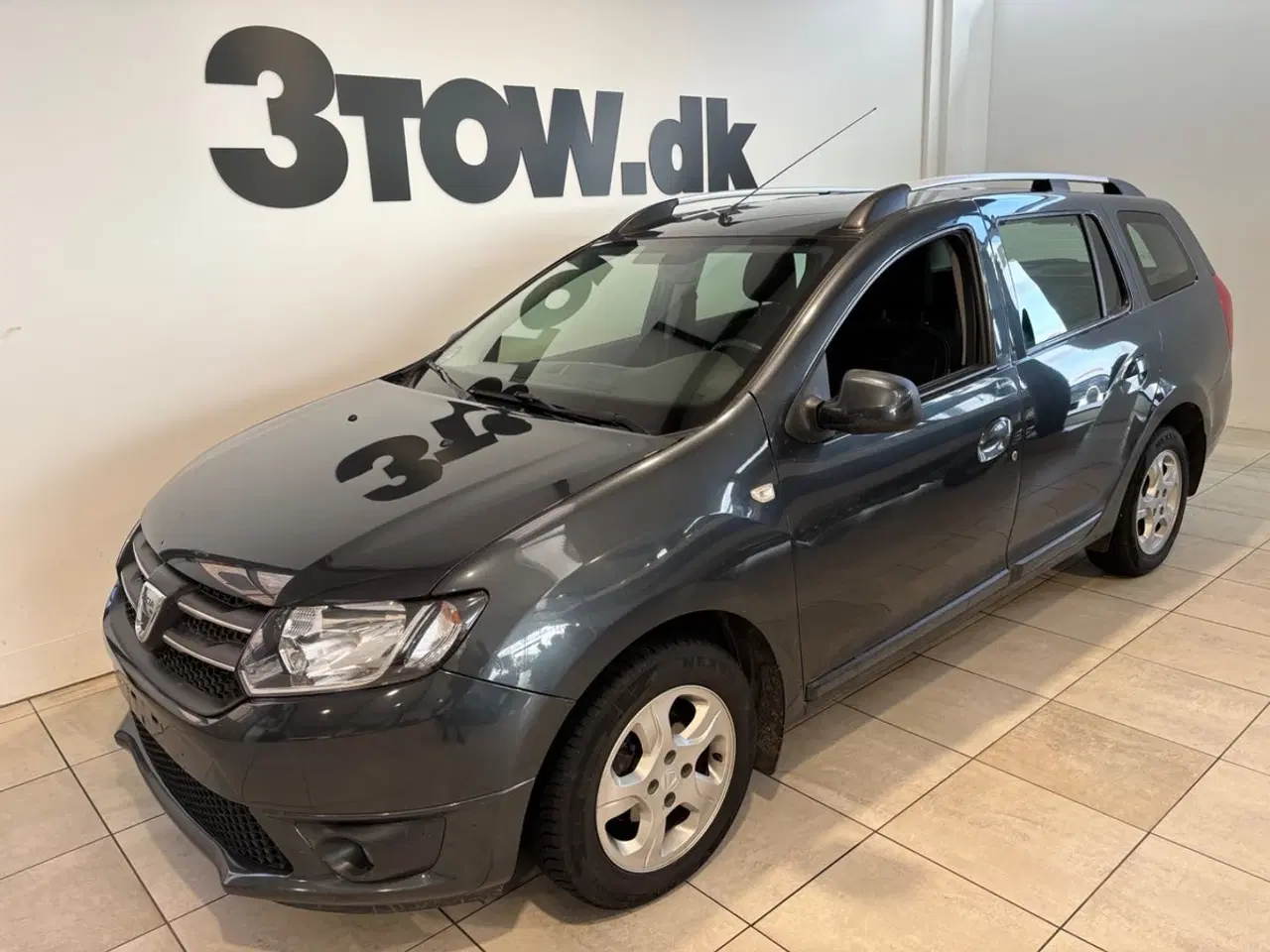 Billede 1 - Praktisk og rummelig stationcar, til små penge!