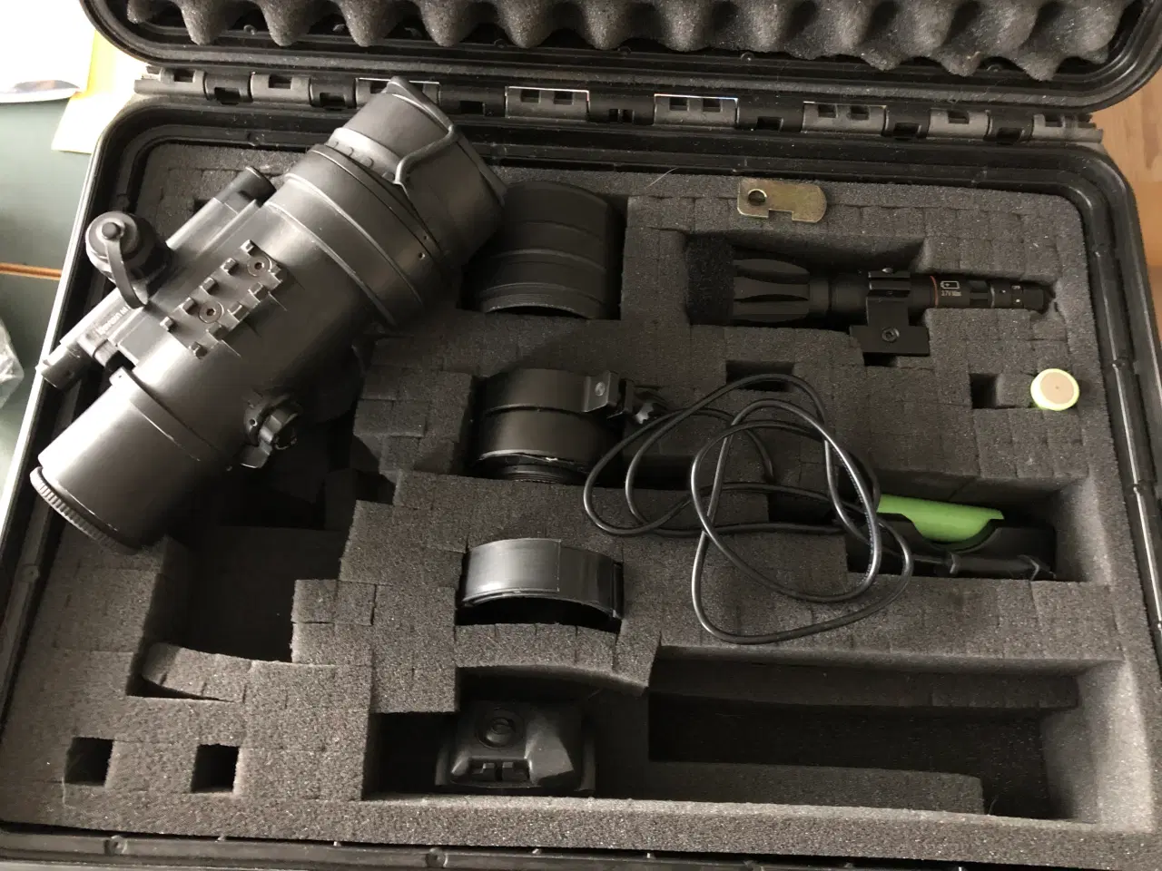 Billede 3 - Natsigte clip-on Armasight Black Ghost