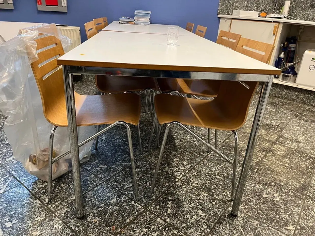 Billede 5 - 2 stk. spisebord med 8 stk. stole