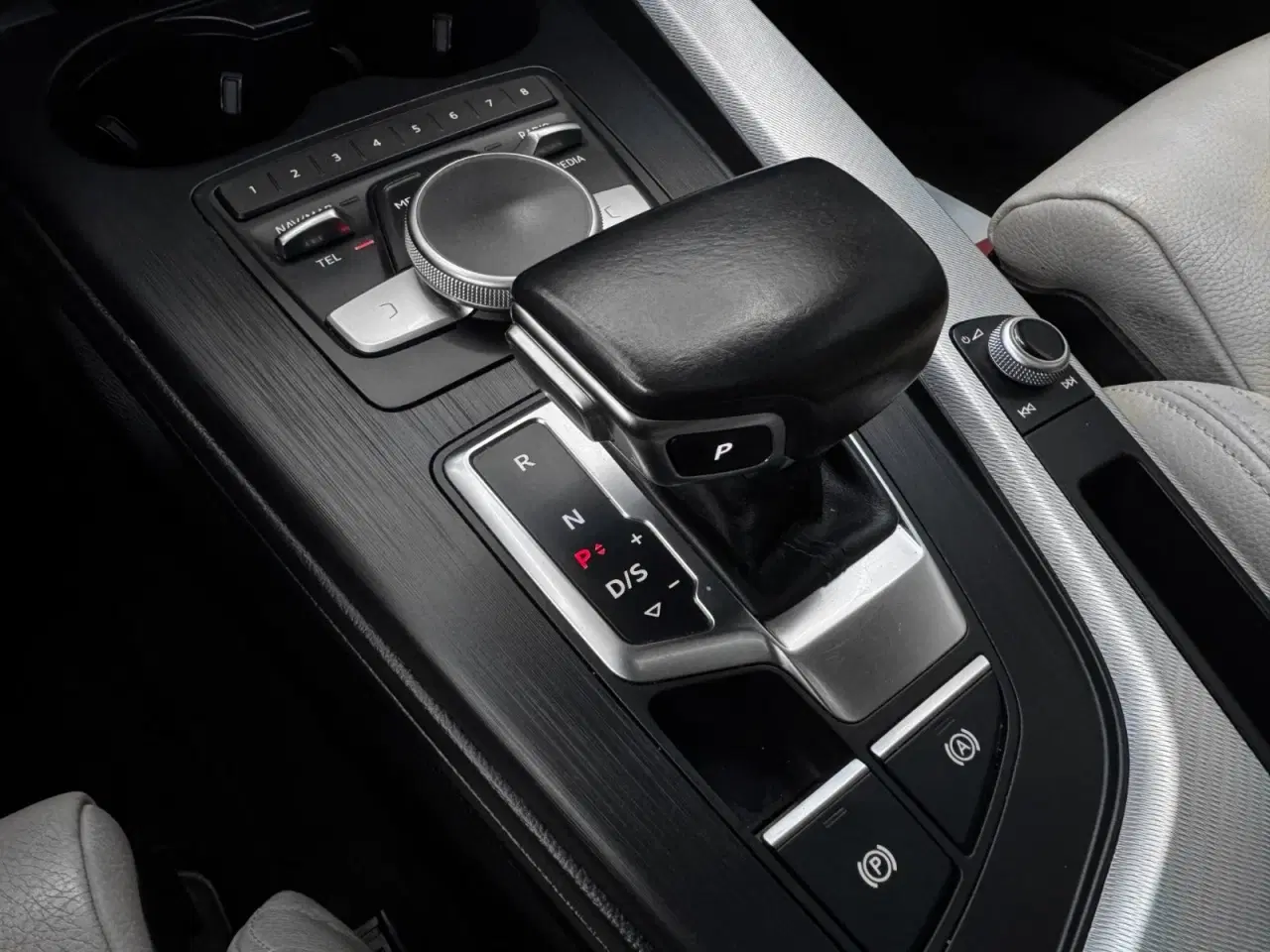 Billede 8 - Audi A4 3,0 TDi 218 Sport Avant S-tr.